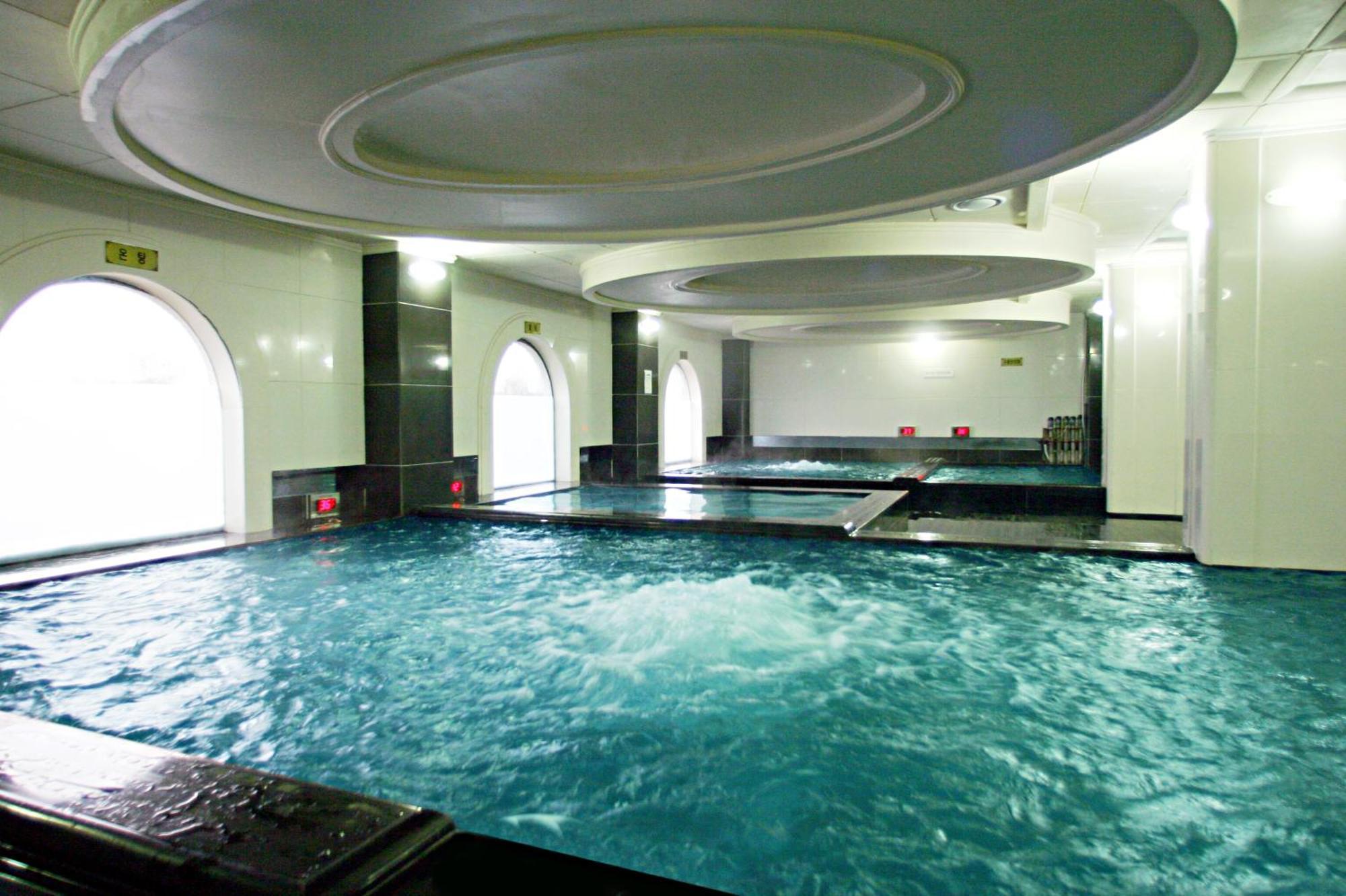 Hotel Gaya Seongju ภายนอก รูปภาพ